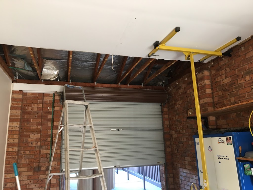 Phills Maintenance Services | Servicing Port Stephens, Nelson Bay, Taylors Beach, Corlette, Salamander Bay Shoal Bay, Fingal Bay, Soldiers Point, Anna Bay, Mallabula, Tanilba Bay, Medowie Newcastle, Williamtown, Mayfield, Salt Ash, Coryule St, Boat Harbour NSW 2316, Australia | Phone: 0414 612 442