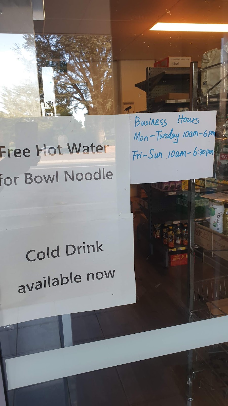 Heroy Asian Grocery | Shop 3/201-205 Katoomba St, Katoomba NSW 2780, Australia | Phone: 0450 305 568