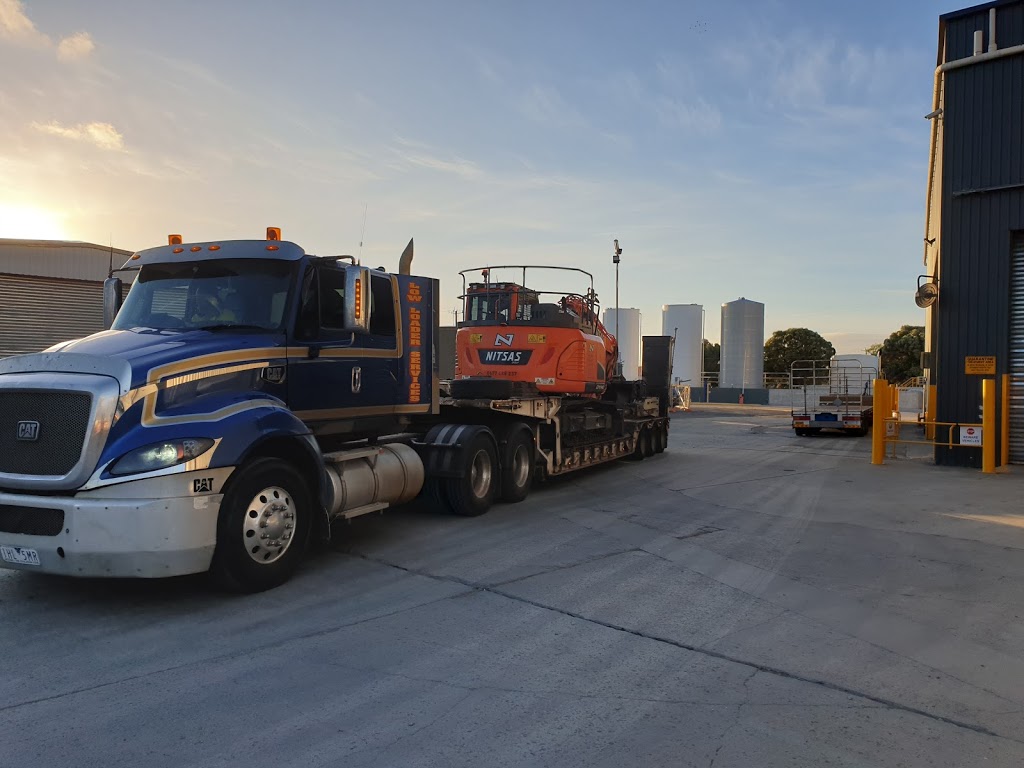 Low Loader Services Pty Ltd | 1700 Dohertys Rd, Mount Cottrell VIC 3024, Australia | Phone: 0439 343 961