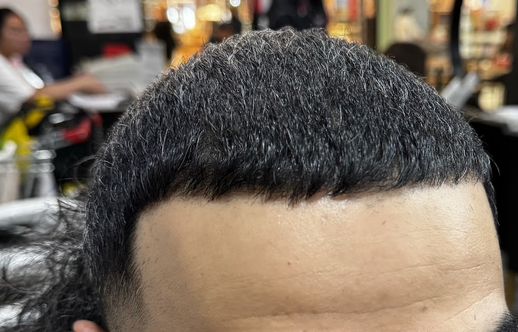 Ozman Barbershop | Waverley Gardens Shopping centre, Shop 6/271 Police Rd, Mulgrave VIC 3170, Australia | Phone: (03) 8522 8224