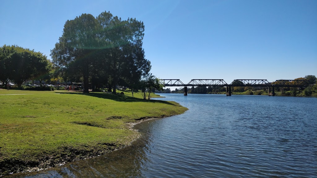 Kempsey Riverside Park | 1 Verge St, Kempsey NSW 2440, Australia