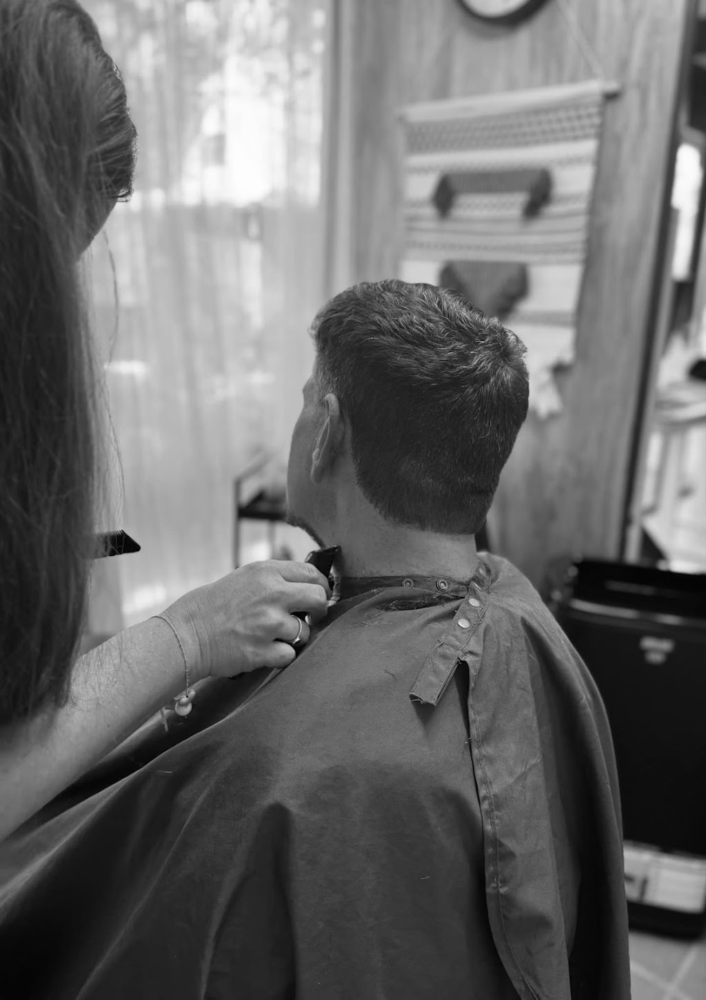 The Wildflower Sanctuary - Holistic Hair & Wellness | 3105 Remembrance Driveway, Bargo NSW 2574, Australia | Phone: 0475 056 324