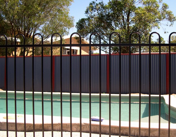 Coastal Metal Fencing | Bribie Island Rd, Ningi QLD 4511, Australia | Phone: 0431 598 622