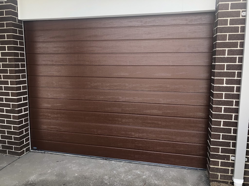 BAYSTAR GARAGE DOORS | Rosebud VIC 3939, Australia | Phone: 0409 958 939