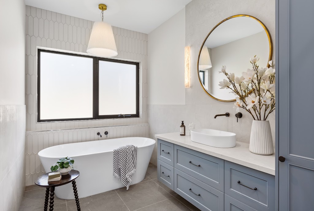 Kialla Homes Display Home | 5 Members Dr, Drouin VIC 3818, Australia | Phone: (03) 5941 3996