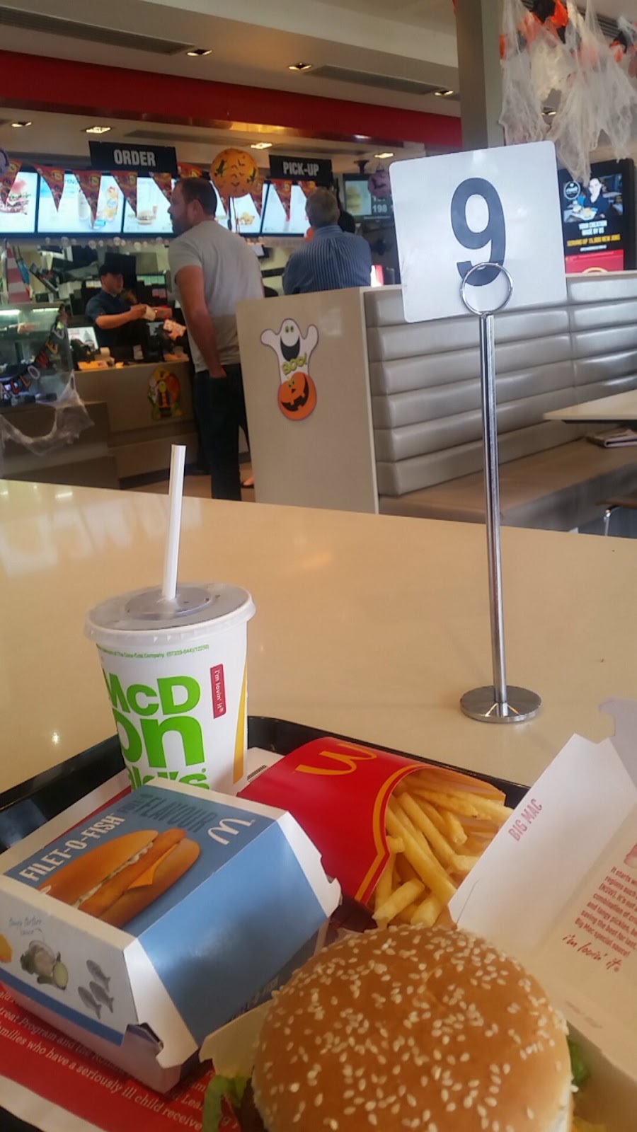 McDonalds Emu Plains | cafe | Cnr Old Bathurst Road &, Russell St, Emu Plains NSW 2750, Australia | 0247357406 OR +61 2 4735 7406