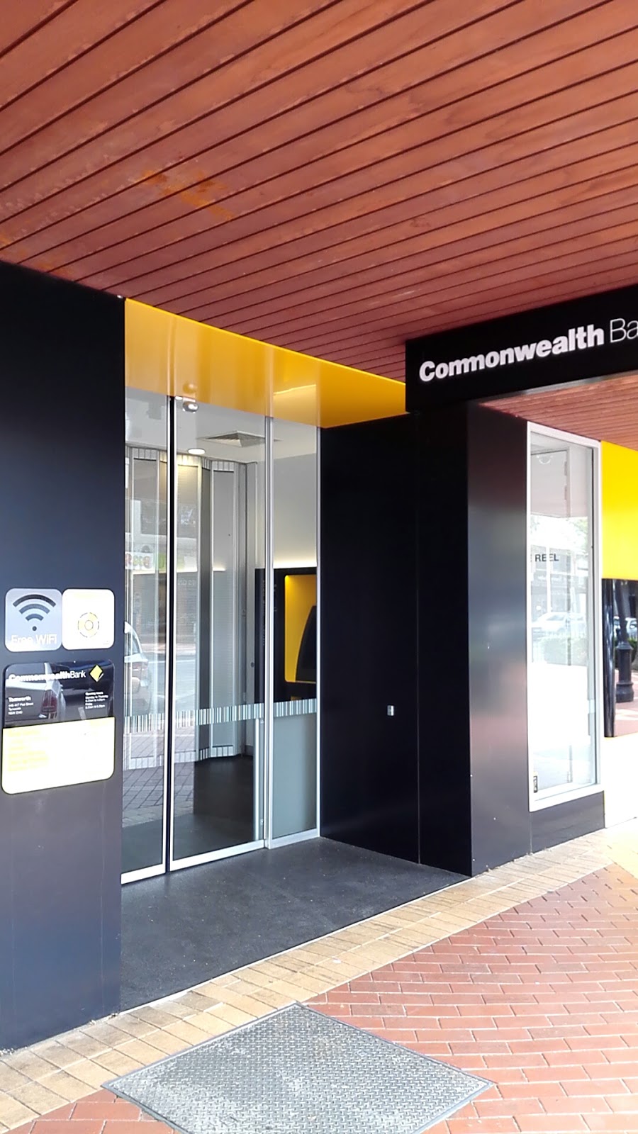 Commonwealth Bank Tamworth Branch | bank | 445/447 Peel St, Tamworth NSW 2340, Australia | 0257190011 OR +61 2 5719 0011