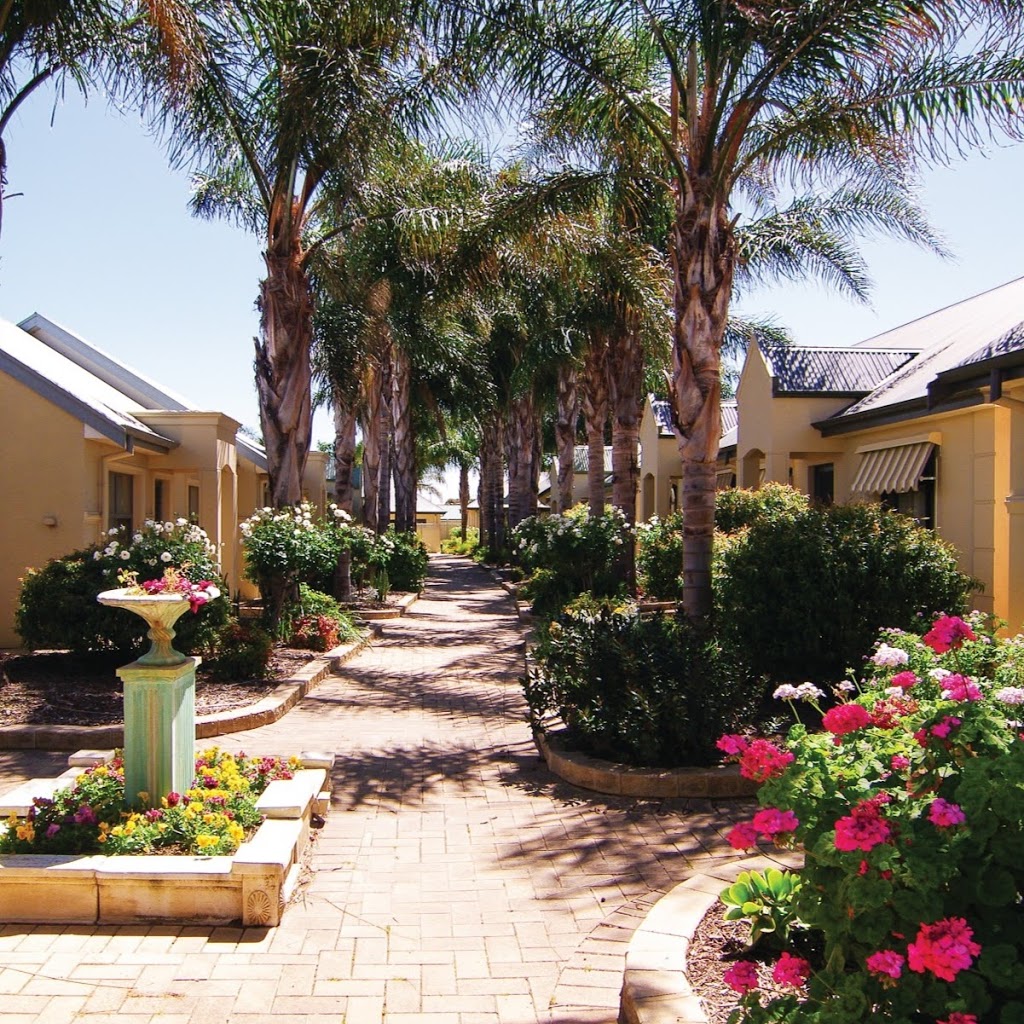 Wisteria Grove Retirement Village | lodging | 112 Hampstead Rd, Broadview SA 5083, Australia | 1300687738 OR +61 1300 687 738