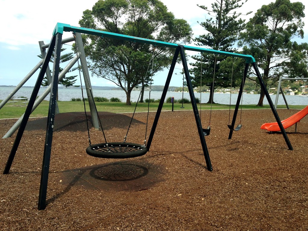 Rathmines Recreation Area Playground |  | Stilling St, Rathmines NSW 2283, Australia | 0249210333 OR +61 2 4921 0333