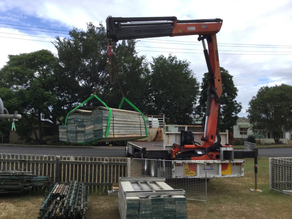 Noosa Crane Truck | 20 Dean Rd, Verrierdale QLD 4562, Australia | Phone: 0422 920 393