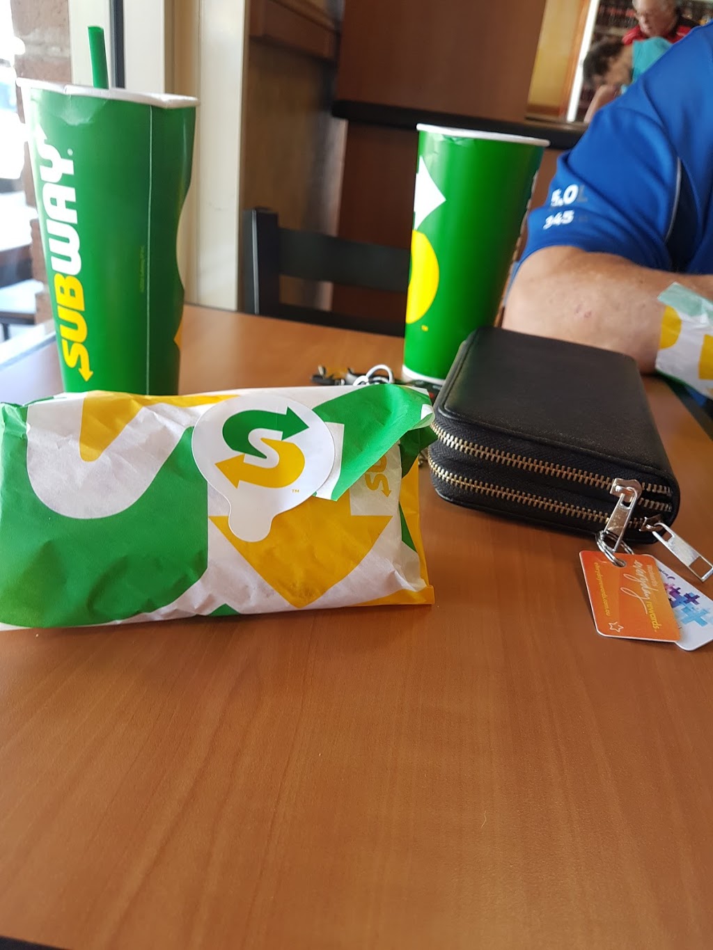 Subway® Restaurant | restaurant | 28 Kendal St, Cowra NSW 2794, Australia | 0263411633 OR +61 2 6341 1633