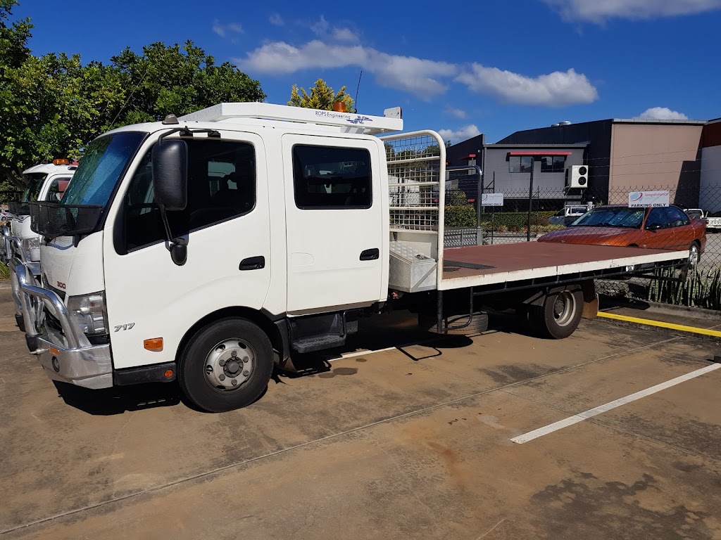 Taxi Trucks Brisbane | 1/119 Gardens Dr, Willawong QLD 4110, Australia | Phone: (07) 3711 5009