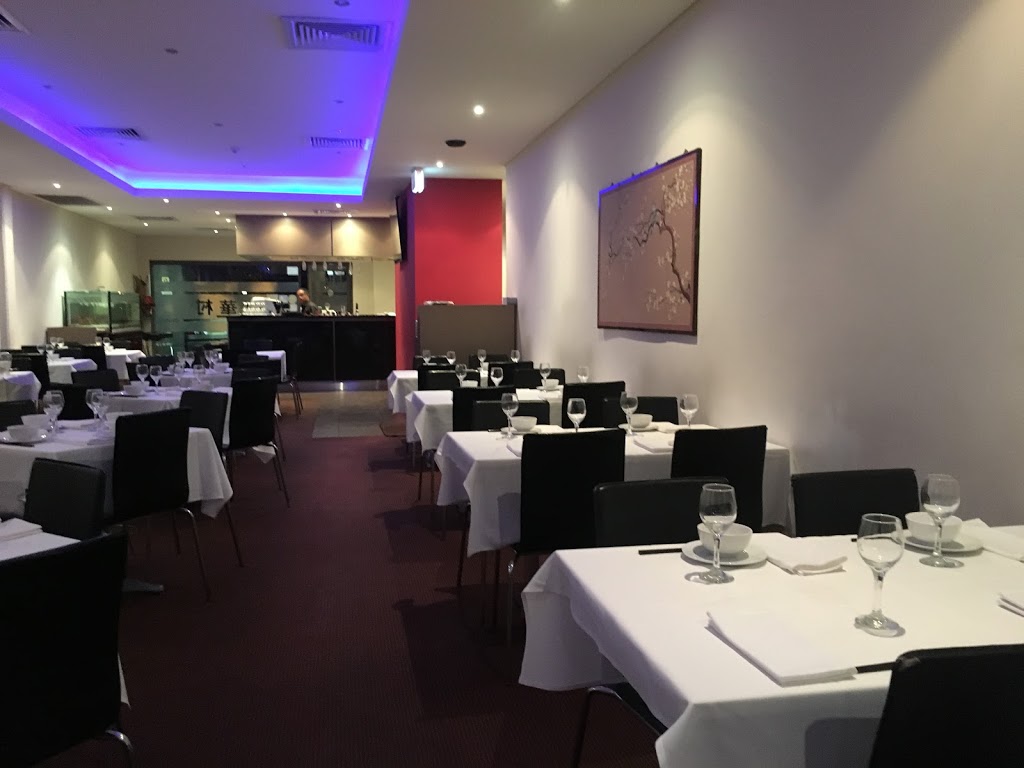 Illawong Chinese & Seafood Restaurant | restaurant | 273 Fowler Rd, Illawong NSW 2234, Australia | 0295432422 OR +61 2 9543 2422