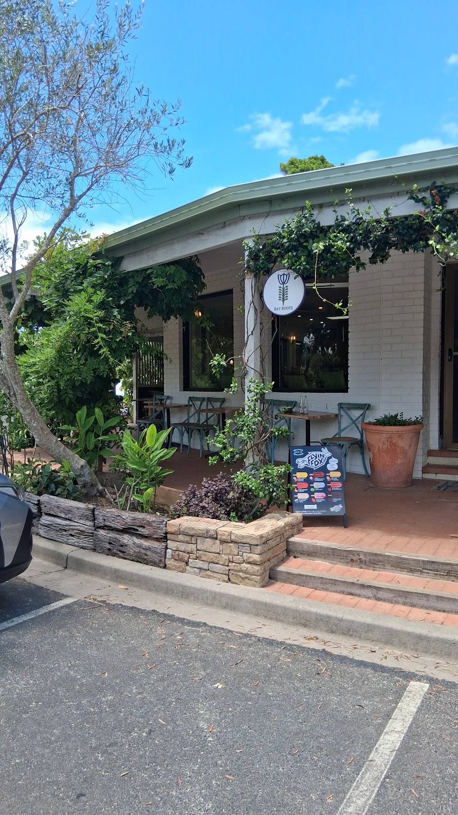 BAY ROOTS | 19 Beach Ave, South Golden Beach NSW 2483, Australia | Phone: (02) 6680 1698
