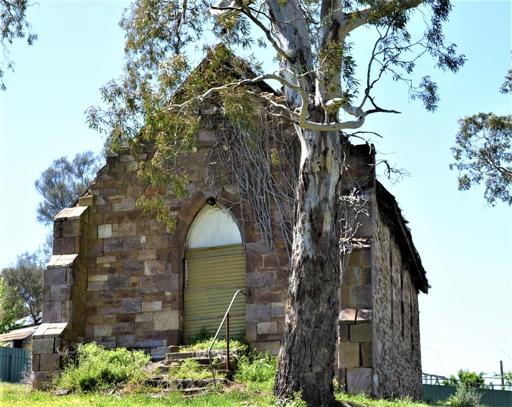 St Marks Anglican cemetery | cemetery | 90 Onkaparinga Valley Rd, Woodside SA 5244, Australia