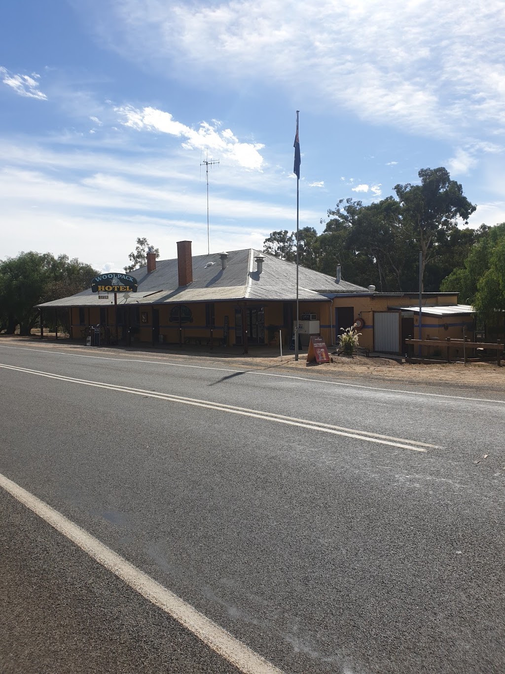 Woolpack Hotel | lodging | 374 Sunraysia Hwy, St Arnaud VIC 3478, Australia | 0431560758 OR +61 431 560 758