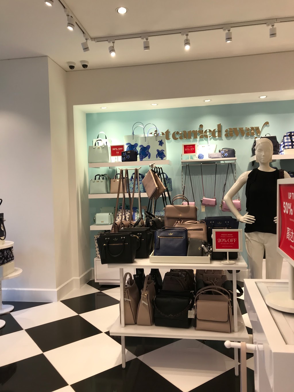 kate spade new york | clothing store | Shop C23, Harbour Town Shopping Centre, Brisbane Rd, Biggera Waters QLD 4216, Australia | 0755293200 OR +61 7 5529 3200