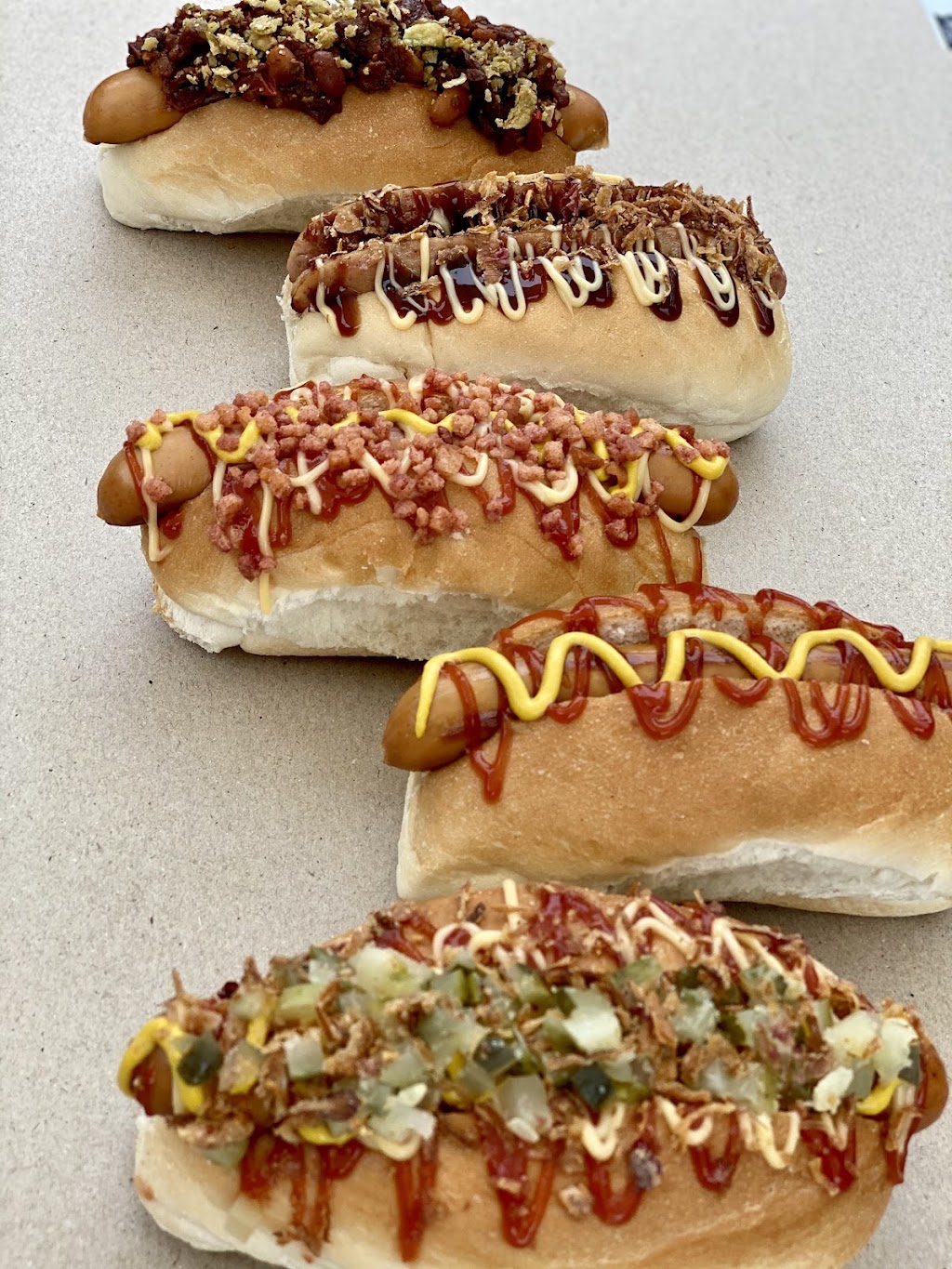 Dog House Grill | 65 Ocean Parade, Noraville NSW 2263, Australia | Phone: 0412 832 192