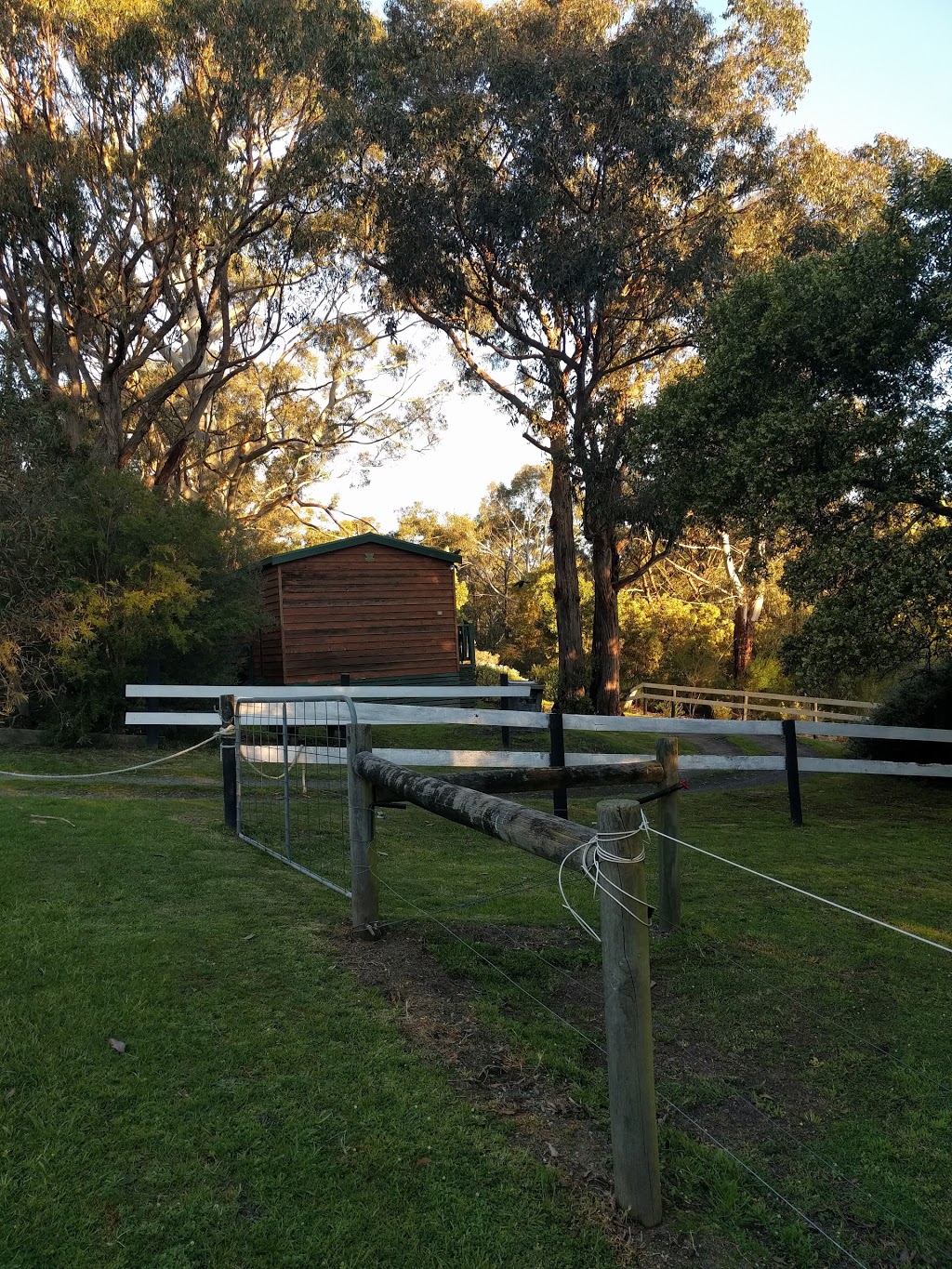 Hidden Valley Cabins | real estate agency | 65 Pennyroyal Station Rd, Pennyroyal VIC 3235, Australia | 0352363424 OR +61 3 5236 3424