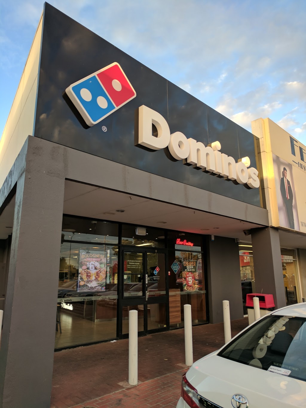 Dominos Pizza Rockingham | 4/6 Acute Ct, Rockingham WA 6168, Australia | Phone: (08) 9599 5820