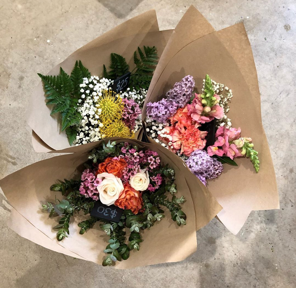 Flower Room Co | florist | 65 Lyons Rd, Cohuna VIC 3568, Australia | 0427562478 OR +61 427 562 478