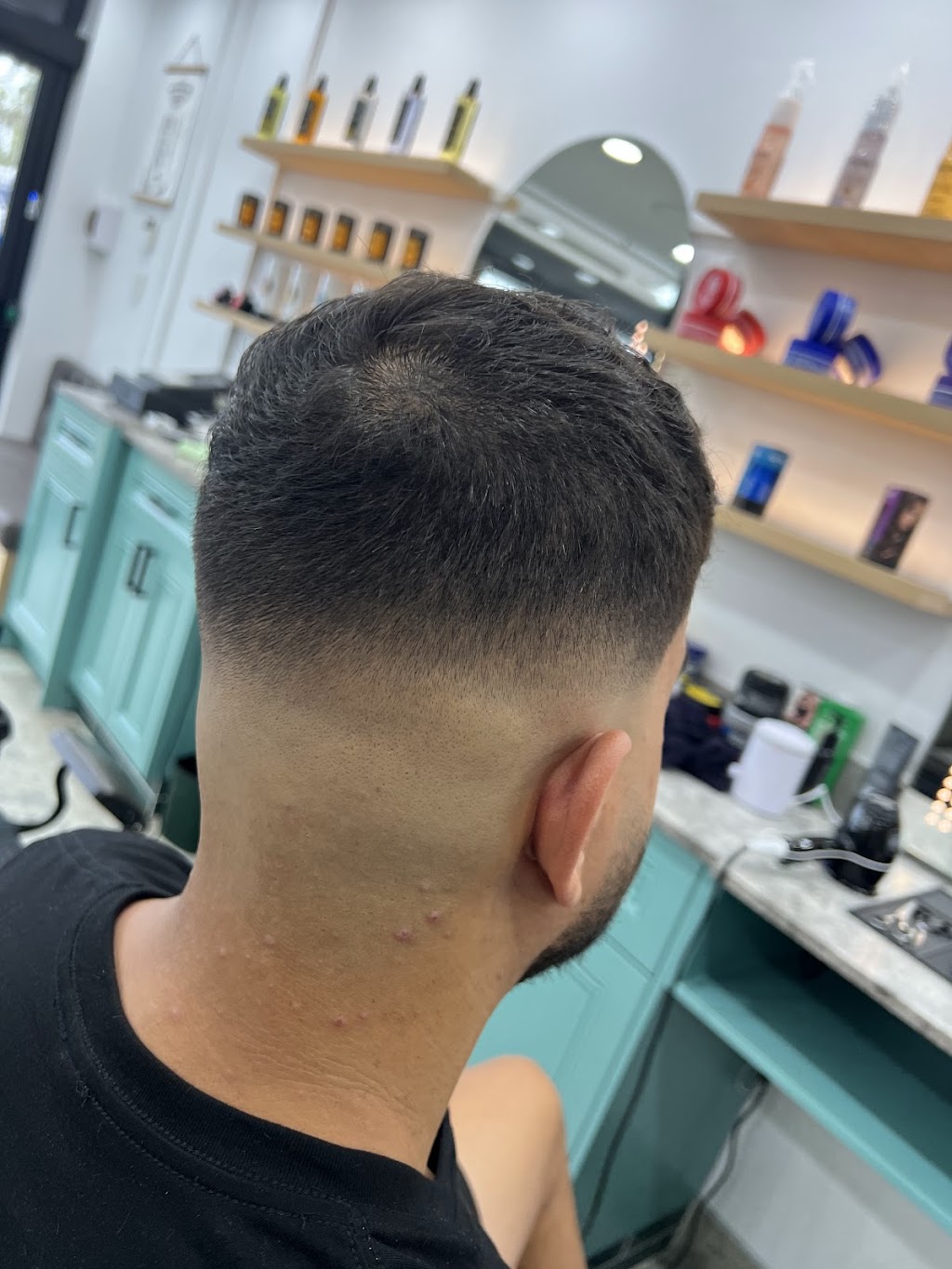 The Barbers Joint | 4/16-30 Willmington Rd, Luddenham NSW 2745, Australia | Phone: (02) 4773 4219