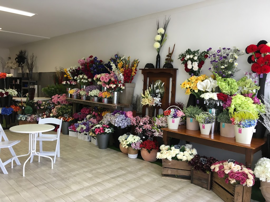 Bunches n Bouquets | florist | 140 Penola Rd, Mount Gambier SA 5290, Australia | 0887250020 OR +61 8 8725 0020