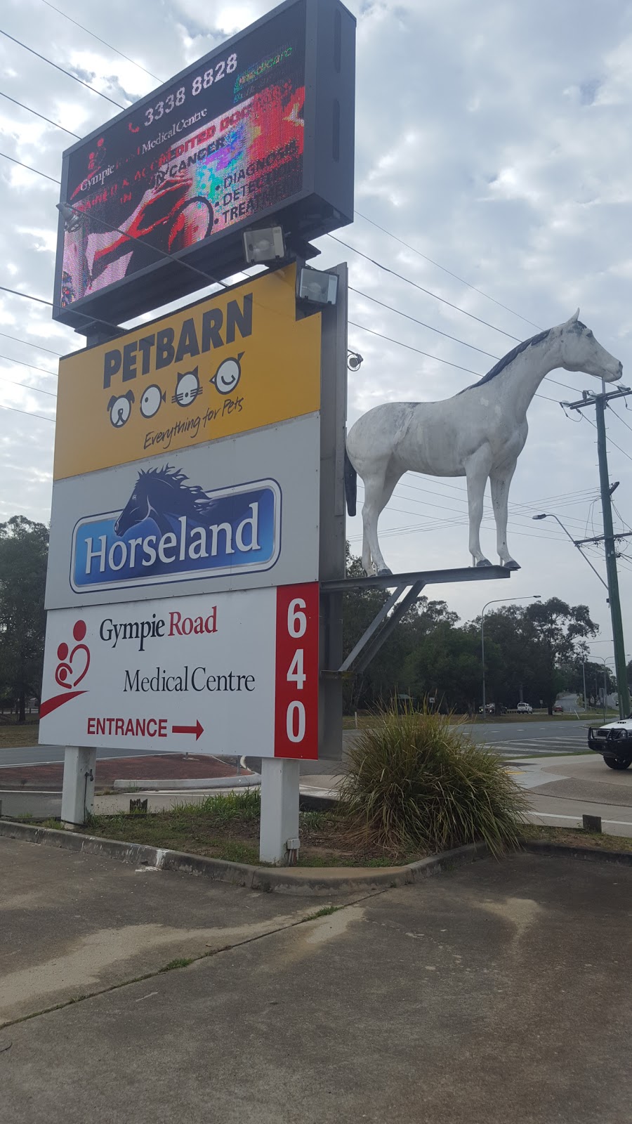 Horseland | 2/640 Gympie Rd, Lawnton QLD 4501, Australia | Phone: (07) 3881 1199