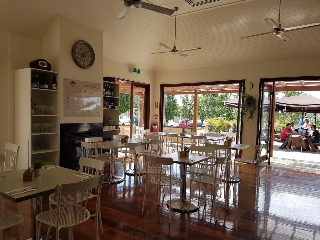 Mungerie House | cafe | 16 Bellcast Rd, Rouse Hill NSW 2155, Australia | 1800200902 OR +61 1800 200 902