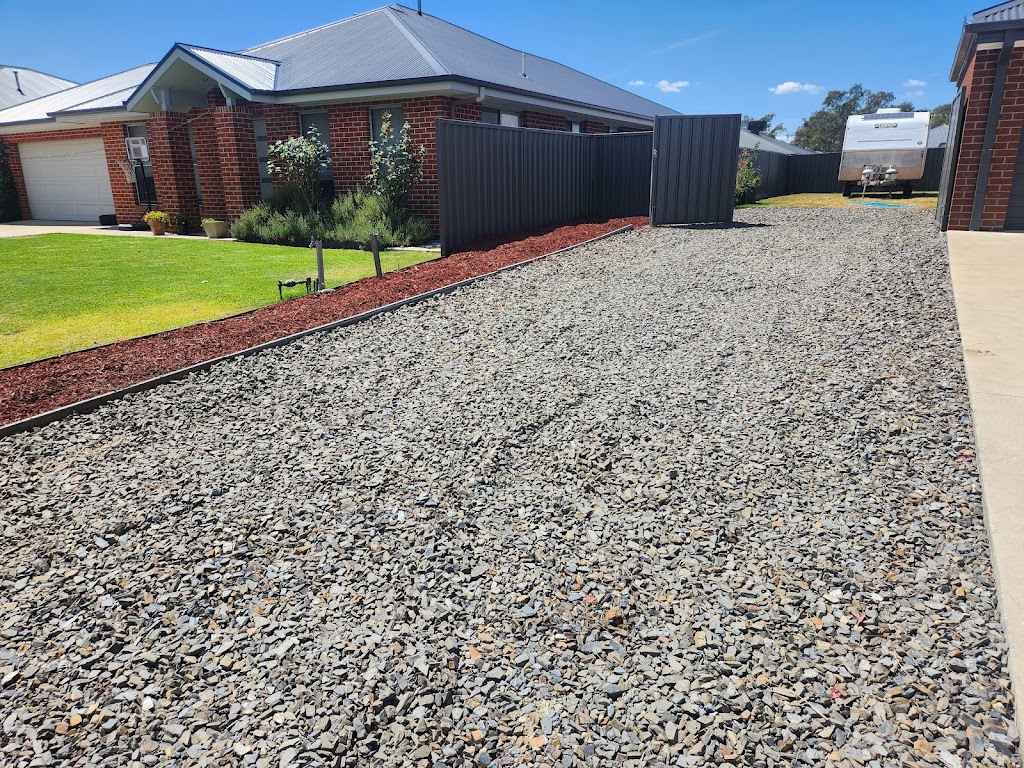 We dig ya bobcat service | 57 Jelbart Rd, Jindera NSW 2642, Australia | Phone: 0408 460 499