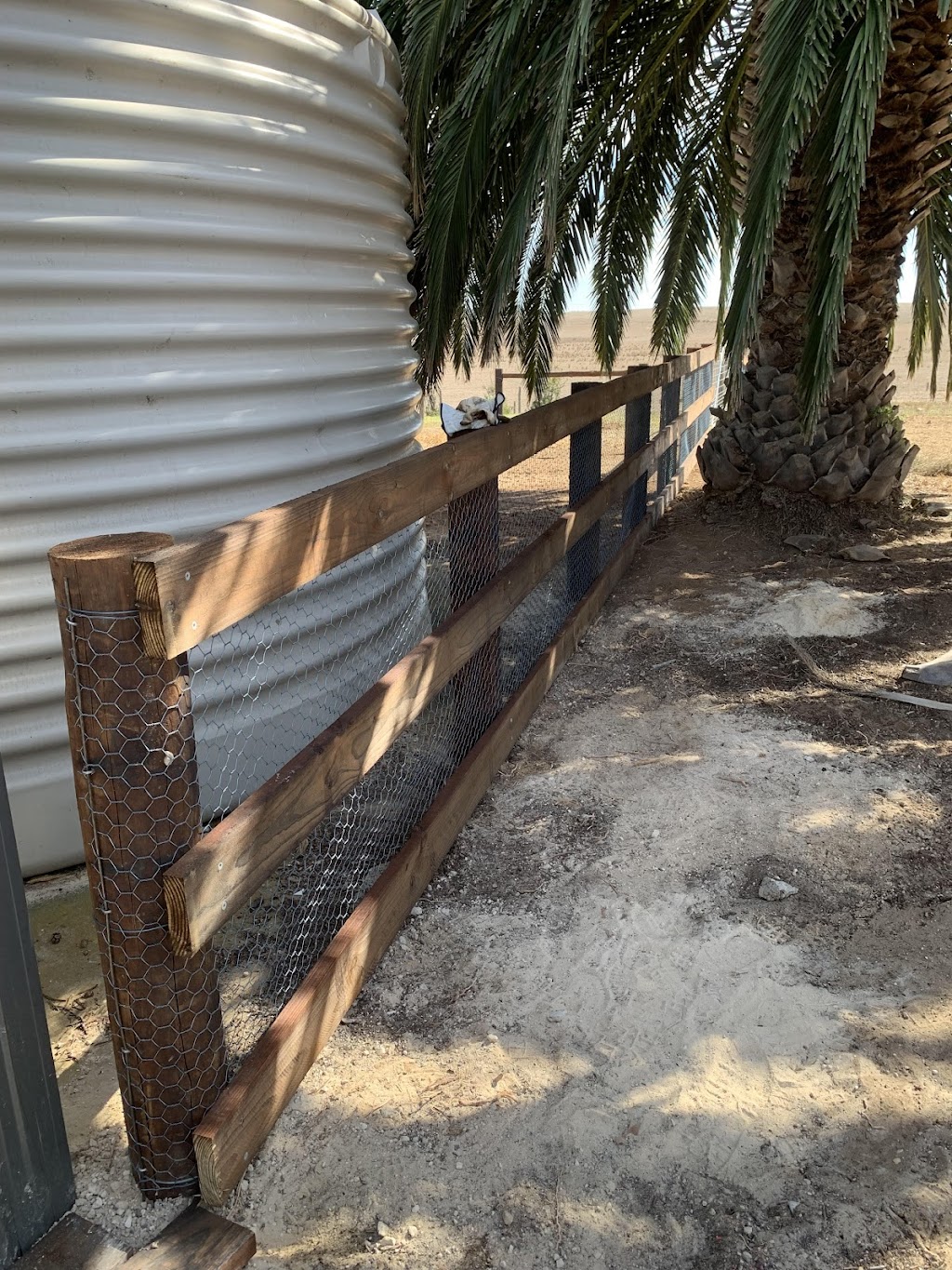 Wards Outback Fencing | 163 Blackett Rd, Tailem Bend SA 5260, Australia | Phone: 0419 196 587