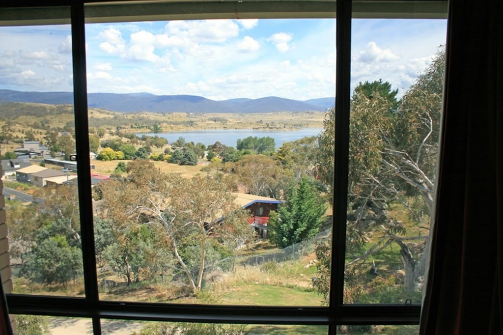 Kirwan Apartment 18 | lodging | 18/11-13 Kirwan Cl, Jindabyne NSW 2627, Australia | 0264572000 OR +61 2 6457 2000