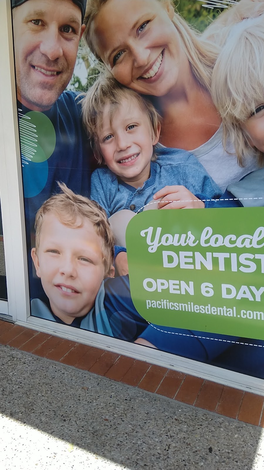 Pacific Smiles Dental, Bribie Island | dentist | Bribie Island Shopping Centre, 241 Goodwin Dr, Bribie Island QLD 4507, Australia | 0734082488 OR +61 7 3408 2488