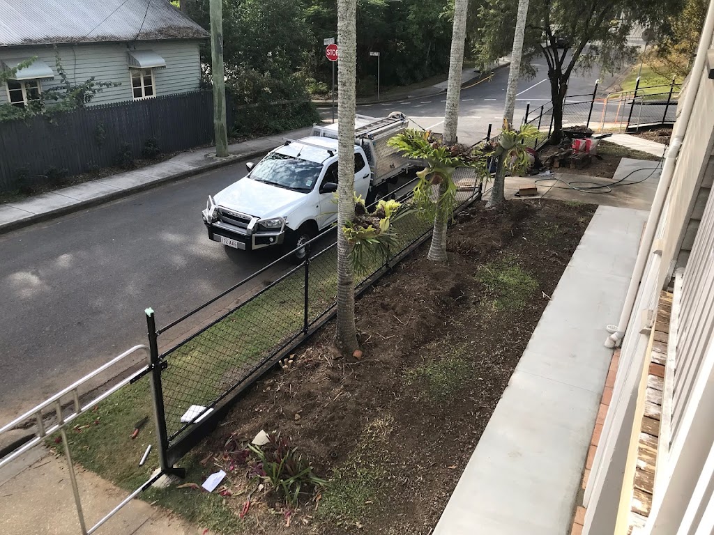 Brisbane Fencing - Jorys Fences | general contractor | 92 Holt St, Pinkenba QLD 4008, Australia | 0732052611 OR +61 7 3205 2611