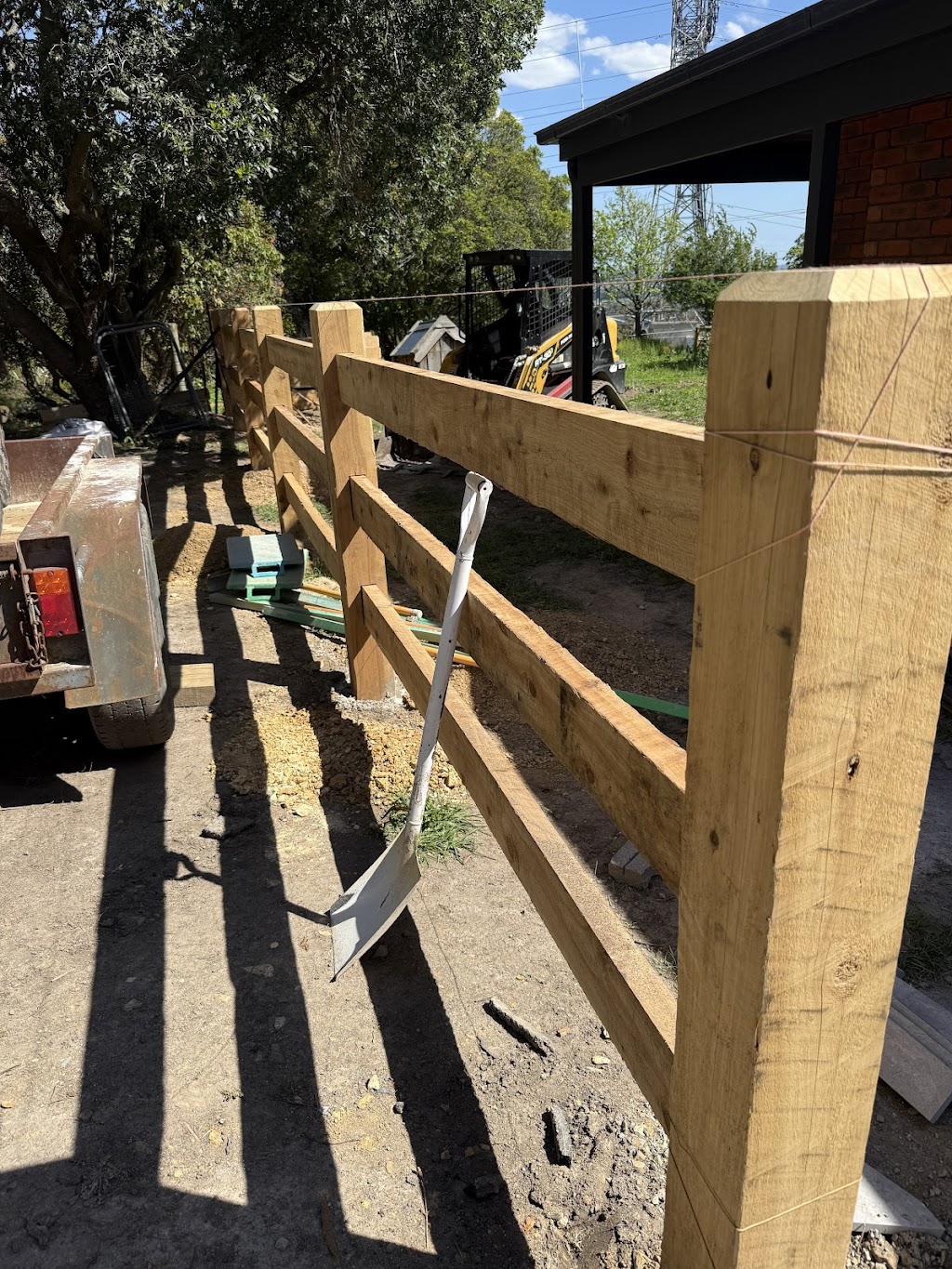 Apex Landworks | 15 Amberly Dr, Drouin VIC 3818, Australia | Phone: 0412 048 297