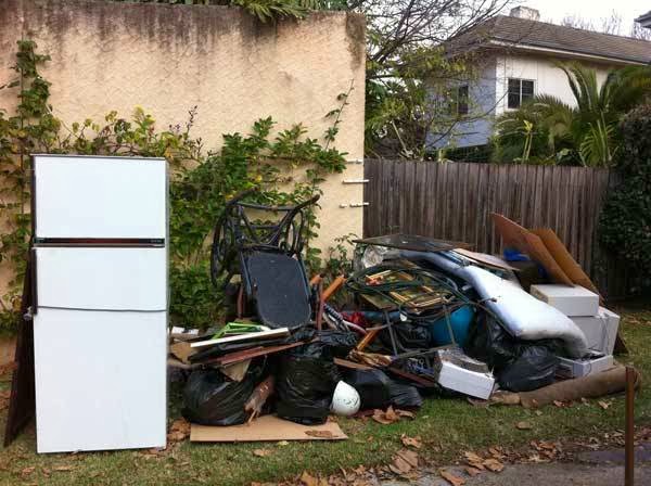 A1 Cheapest Rubbish Removal | 15 Nimmo St, Middle Park VIC 3206, Australia | Phone: 0403 957 499