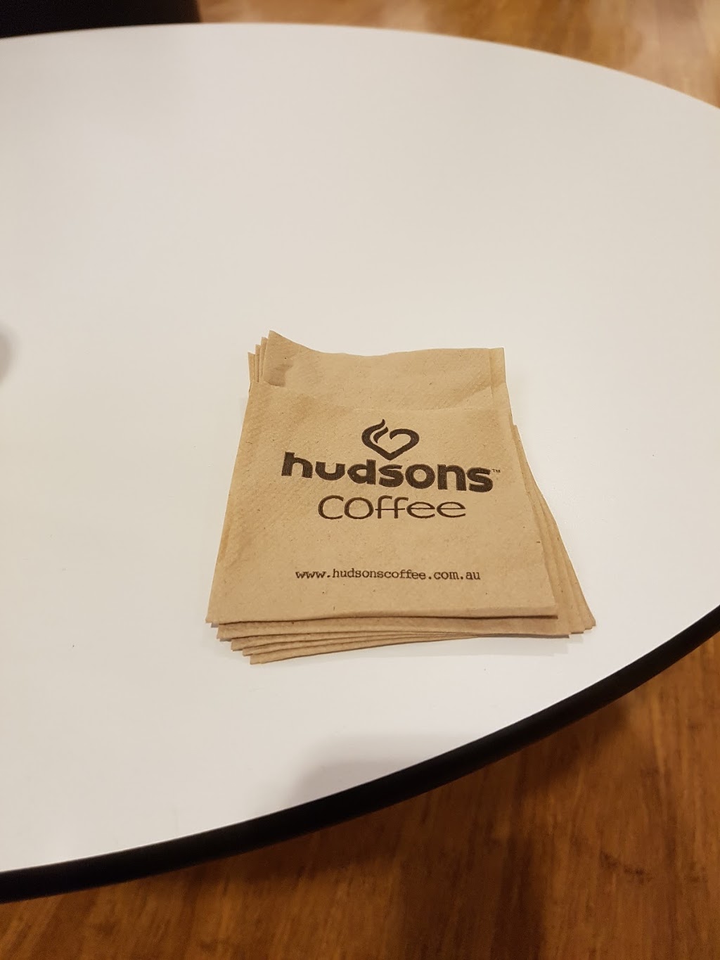 Hudsons Coffee | cafe | Perth Airport (PER), 03/2 George Wiencke Dr, Airside WA 6105, Australia | 0894782724 OR +61 8 9478 2724