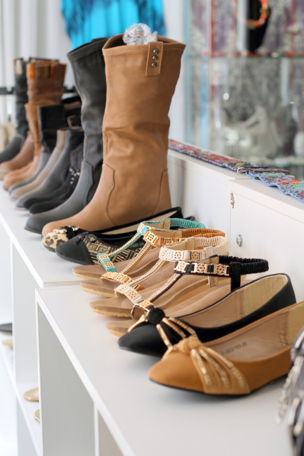 ooo Thats Nice | shoe store | 11/35-37 Coral St, The Entrance NSW 2261, Australia | 0409455940 OR +61 409 455 940