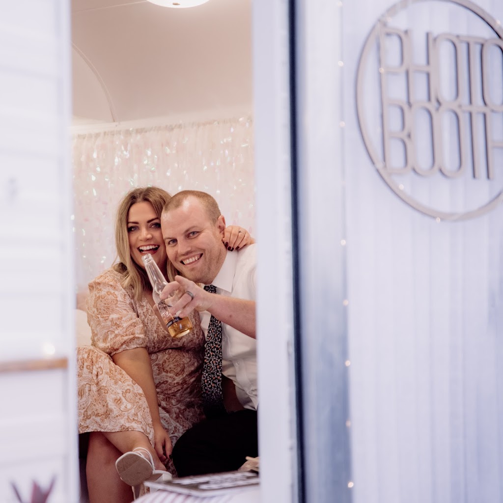 Penny Lane Photobooth | 8 Keith Ct, Darley VIC 3340, Australia | Phone: 0430 600 113