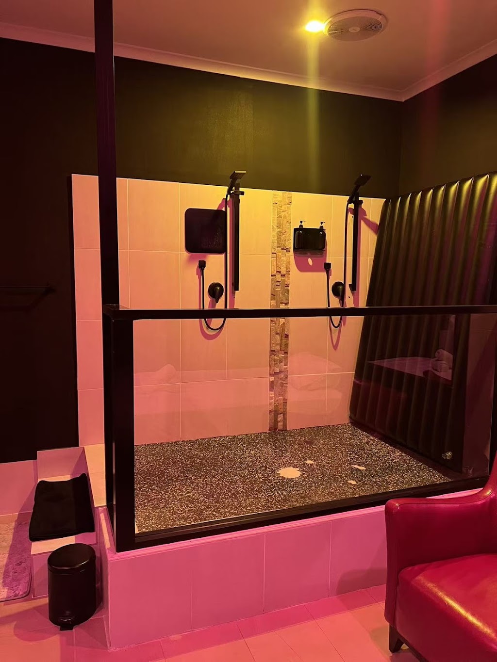 48 Velvet Rose - Erotic Massage | 48 Kellett St, Potts Point NSW 2011, Australia | Phone: 0485 704 848