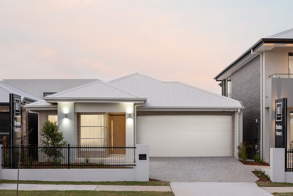 Brolen Homes - Homeworld Oran Park | 35 Allambie Cct, Oran Park NSW 2570, Australia | Phone: 0477 002 154