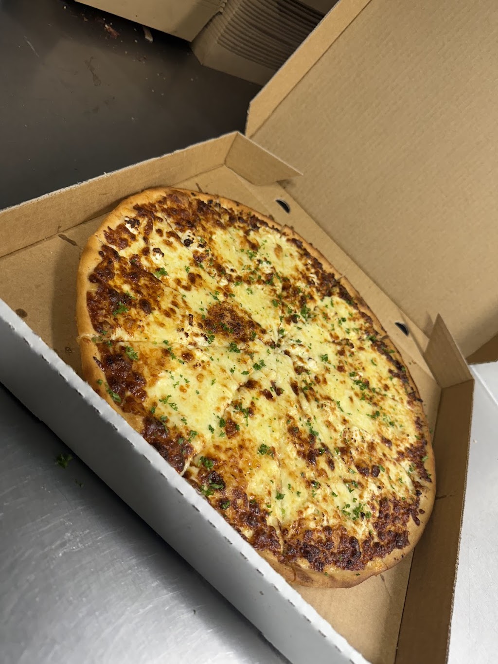 Amore Pizza & Take Away | 10 Binney St, Euroa VIC 3666, Australia | Phone: (03) 5795 1004