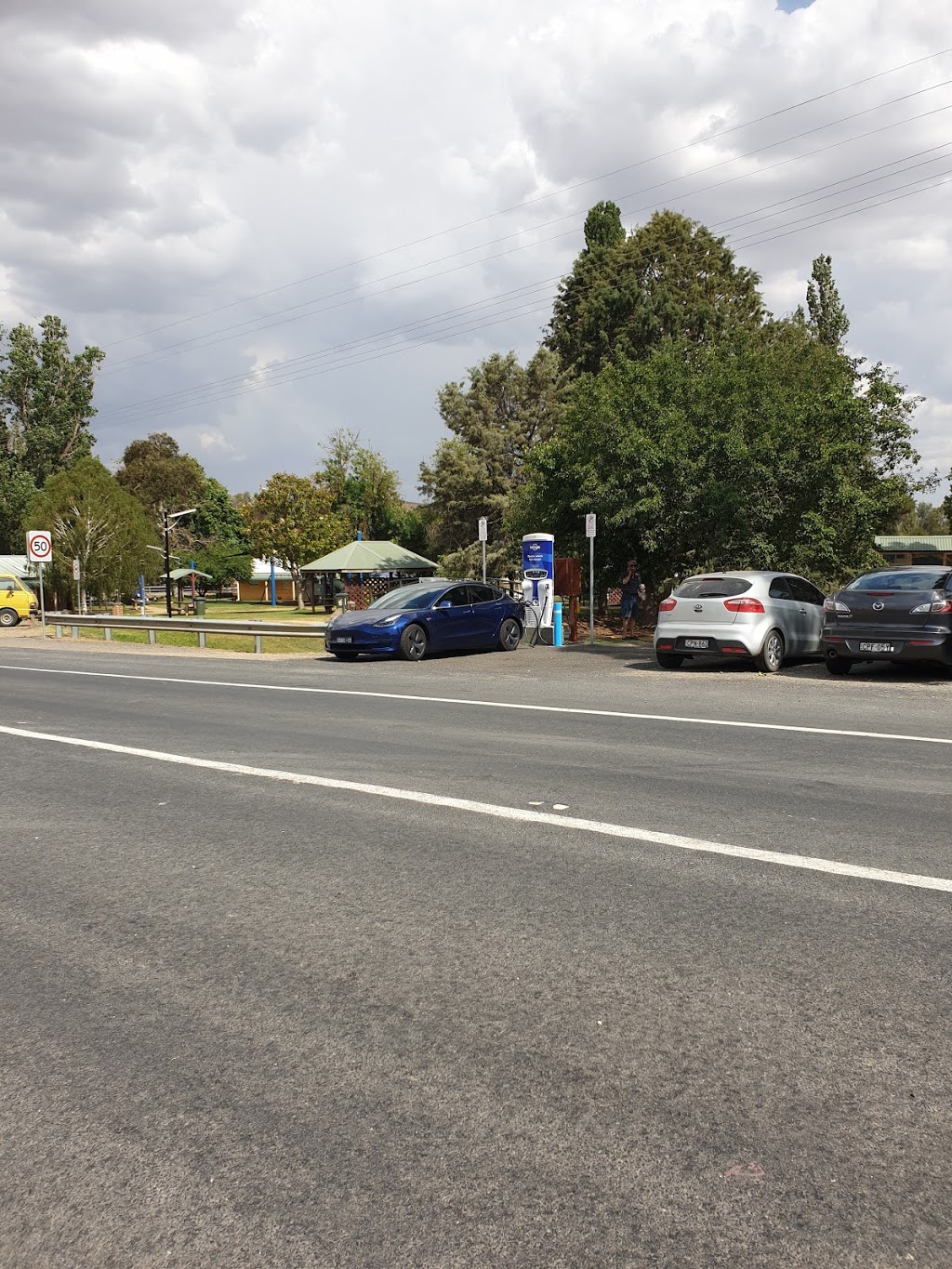 NRMA Charging Station | Riverside Dr, Jugiong NSW 2726, Australia | Phone: 1300 233 544