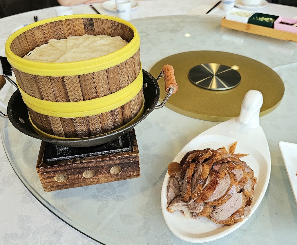 Yummy Duck Chinese Restaurant | 123-125 James St, Templestowe VIC 3106, Australia | Phone: (03) 9846 3838