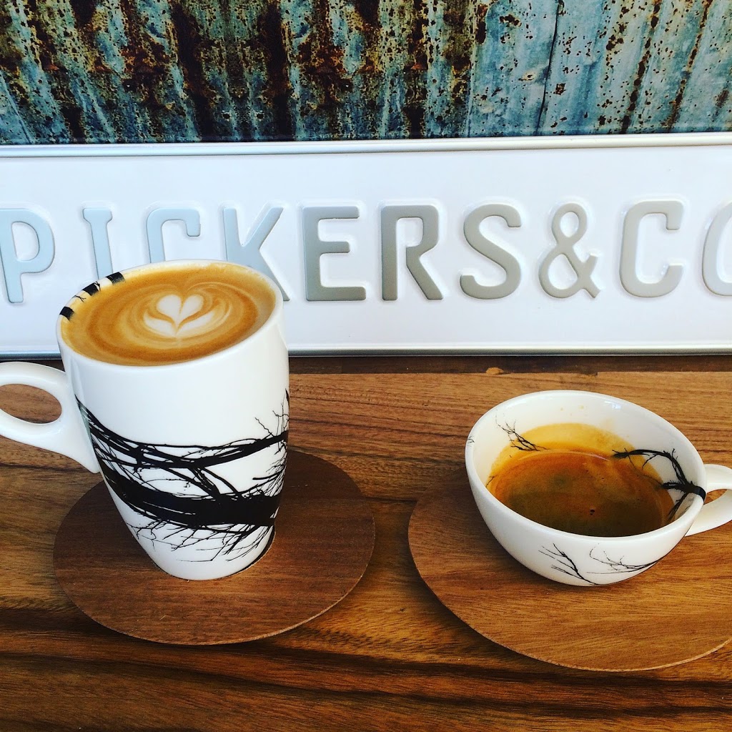 Pickers & Co | cafe | 388 Tamborine Oxenford Rd, Upper Coomera QLD 4209, Australia | 0431945572 OR +61 431 945 572