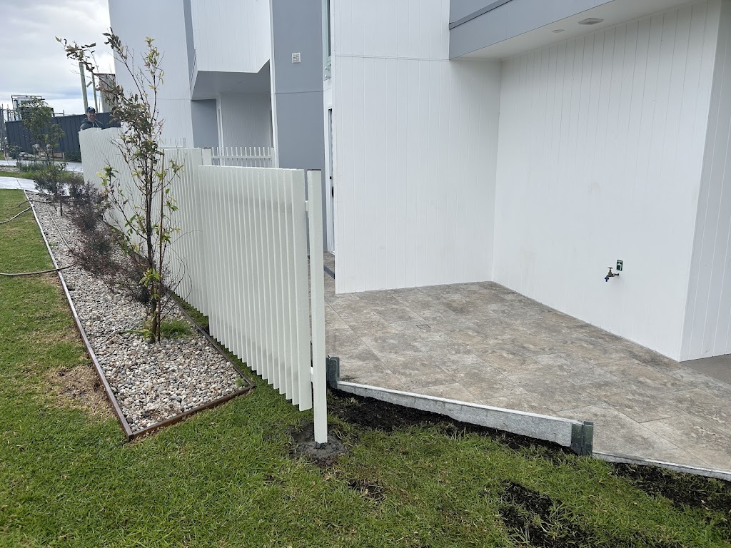 Mighty Fencing | 57 Bushranger Parade, Calderwood NSW 2527, Australia | Phone: 0401 044 638