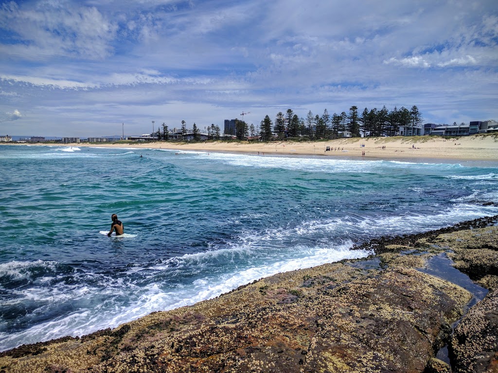 Wollongong City Beach | park | 1 Marine Dr, Wollongong NSW 2500, Australia | 0242283188 OR +61 2 4228 3188