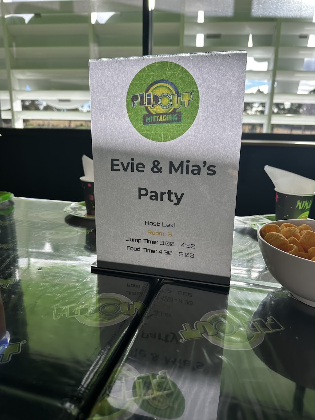 Flip Out Mittagong | 6B Pikkat Dr, Braemar NSW 2575, Australia | Phone: (02) 3822 3000