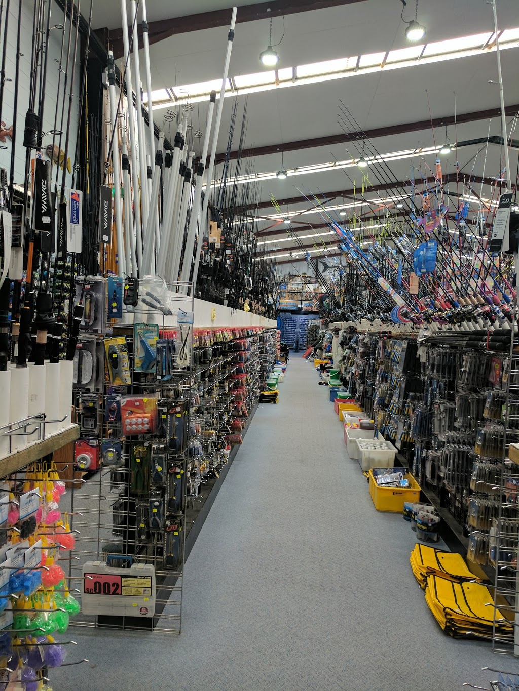 MOTackle & Outdoors | store | 144 Pacific Hwy, Coffs Harbour NSW 2450, Australia | 0266524611 OR +61 2 6652 4611