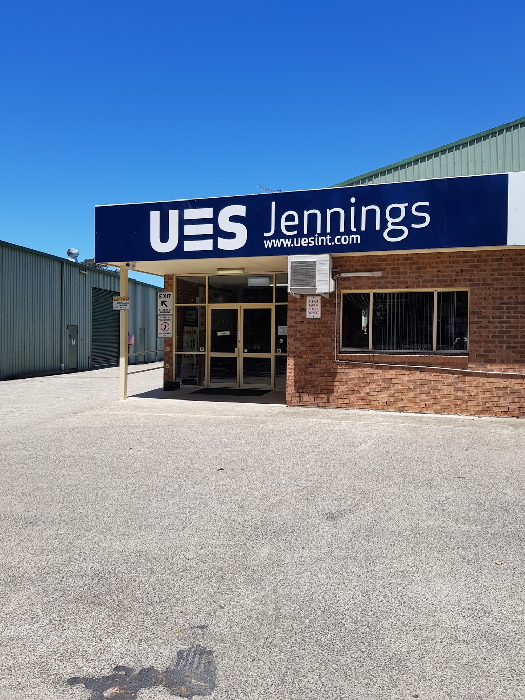 UES Jennings | hardware store | 2 Norfolk Ave, South Nowra NSW 2541, Australia | 0244212477 OR +61 2 4421 2477